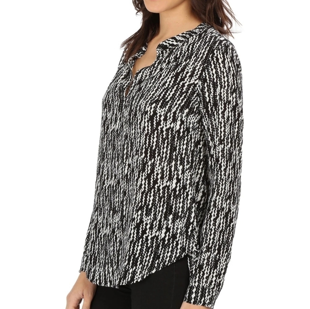 Velvet Long Sleeve High Low Blouse Black White Size Small Medium Relaxed Fit